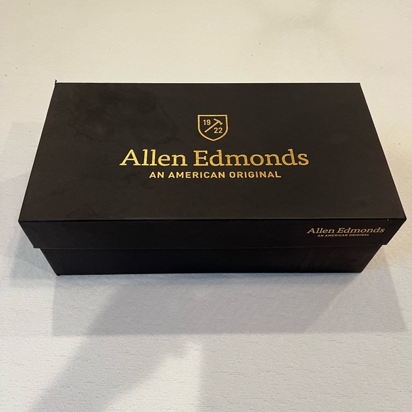 Allen Edmonds Strand Cap Toe Dress Shoe - Black 8 1/2 D main image 6